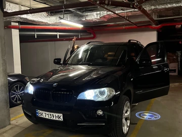 Авто BMW 5 Серия 2010 № 8403576