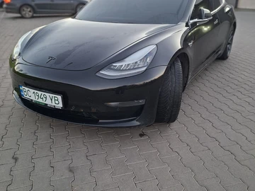Авто Tesla Model 3 2018 № 8404025
