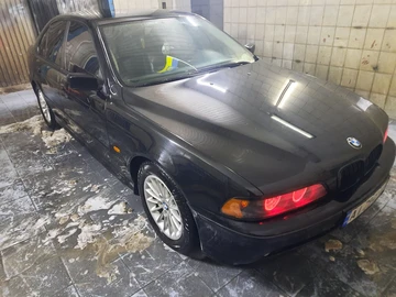 Авто BMW 5 Серия 2002 № 8404032
