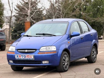 Авто Chevrolet Aveo 2005 № 8404043