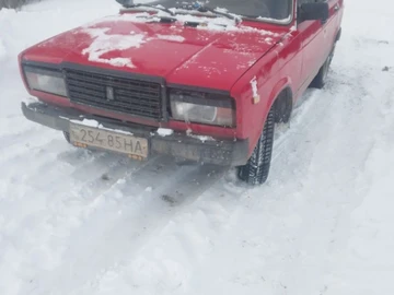 Авто ВАЗ 2107 1996 № 8404078