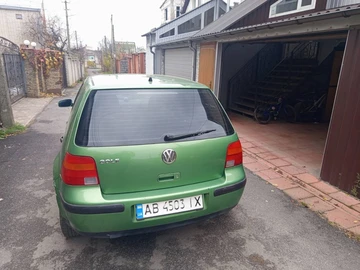 Авто Volkswagen Golf 1998 № 8404299