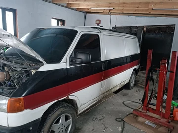 Авто Volkswagen 1500 1998 № 8404307