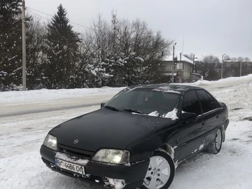 Авто Opel Omega 1990 № 8404314
