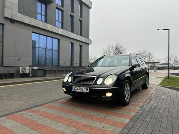 Авто Mercedes E Серия 2004 № 8404386