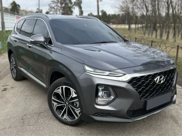 Авто Hyundai Santa Fe 2018 № 8404410