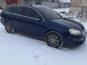 Авто Volkswagen Golf 2007 № 8404451