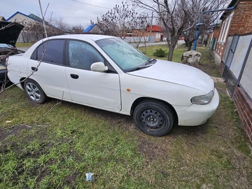 Авто Daewoo Nubira 1998 № 8404466