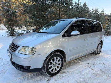Авто Volkswagen Touran 2004 № 8404471