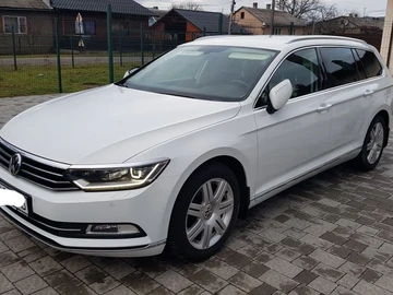 Авто Volkswagen Passat Variant 2016 № 8404483