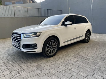 Авто Audi Q7 2017 № 8404687