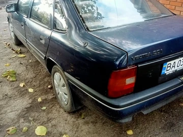 Авто Opel Vectra 1992 № 8404709