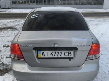 Авто Chevrolet Aveo 2005 № 8404791