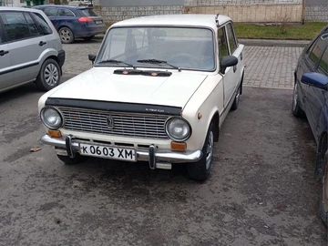 Авто ВАЗ 2101 1983 № 8404931