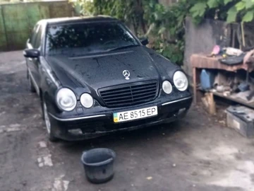Авто Mercedes E Серия 2001 № 8405109