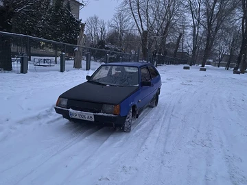 Авто ЗАЗ Таврия 1999 № 8405196