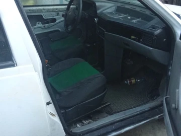Авто Opel Admiral 1987 № 8405368