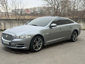 Авто Jaguar Xj 2011 № 8405395