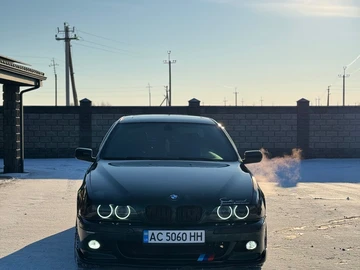 Авто BMW 5 Серия 2002 № 8405415