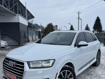 Авто Audi Q7 2016 № 8405500