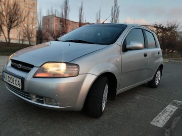 Авто Chevrolet Aveo 2006 № 8405505