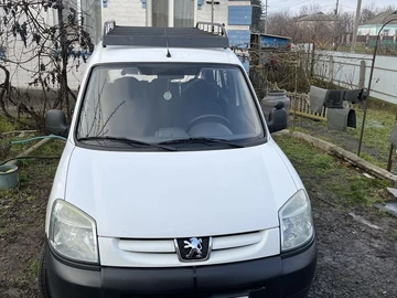 Авто Peugeot Partner 2007 № 8405563