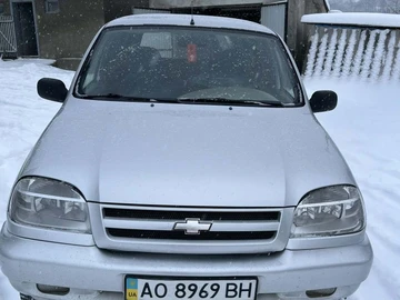 Авто Chevrolet Niva 2005 № 8405665