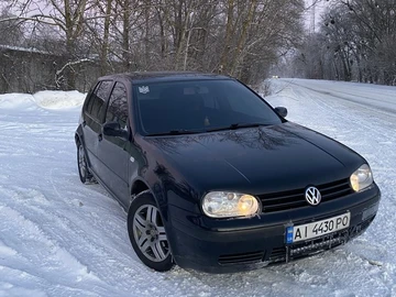 Авто Volkswagen Golf 2001 № 8405723
