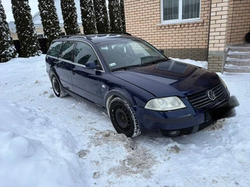 Авто Volkswagen Passat Variant 2004 № 8406045