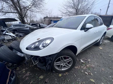 Авто Porsche Macan 2018 № 8406407