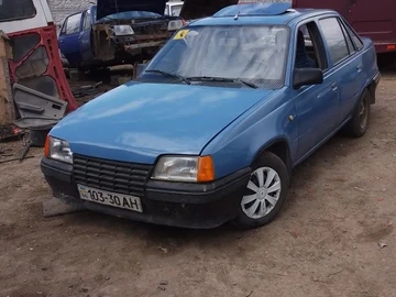 Авто Opel Kadett 1989 № 8406658