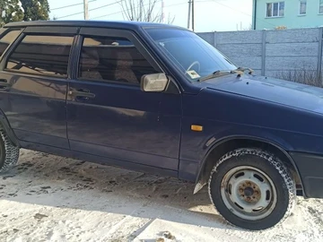 Авто ВАЗ 21099 2004 № 8406717