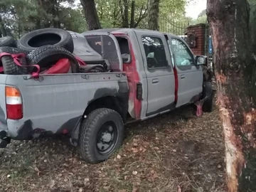 Авто Mazda Bt-50 1999 № 8406722