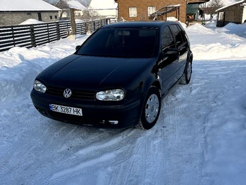 Авто Volkswagen Golf 2001 № 8406843