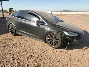Авто Tesla Model X 2016 № 8406994