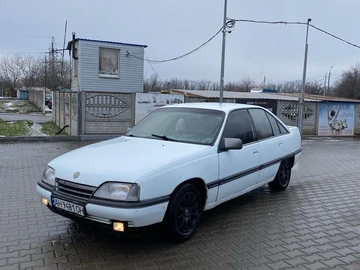 Авто Opel Omega 1988 № 8407090