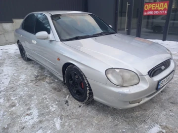 Авто Hyundai Sonata 2000 № 8407218