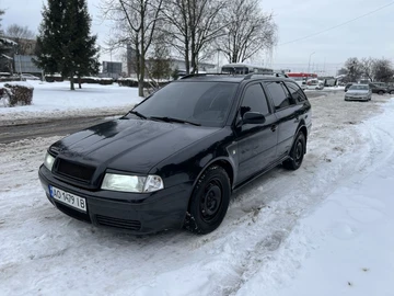Авто Skoda Octavia 2003 № 8407318