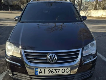 Авто Volkswagen Touran 2007 № 8407734