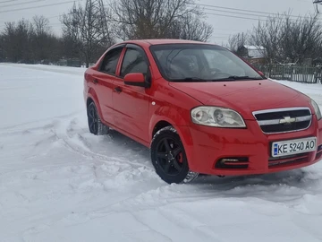 Авто Chevrolet Aveo 2010 № 8407780