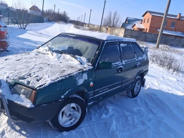 Авто ВАЗ 2109 1990 № 8407815