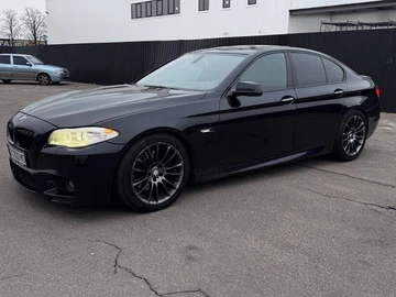Авто BMW 5 Серия 2012 № 8407817