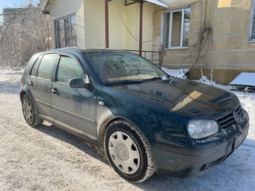 Авто Volkswagen Golf 2001 № 8407827