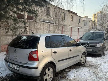 Авто Volkswagen Polo 2004 № 8407943