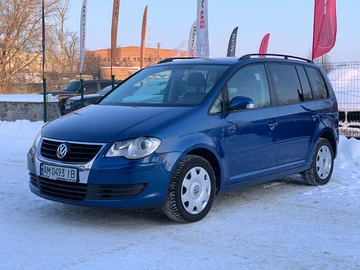 Авто Volkswagen Touran 2007 № 8408178