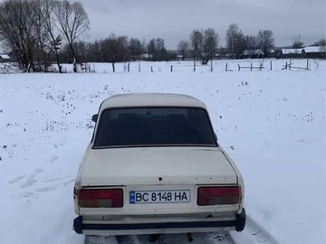 Авто ВАЗ 2105 1991 № 8408193