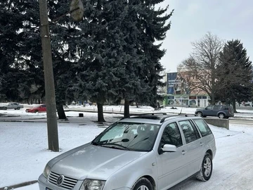 Авто Volkswagen Bora 2003 № 8408746