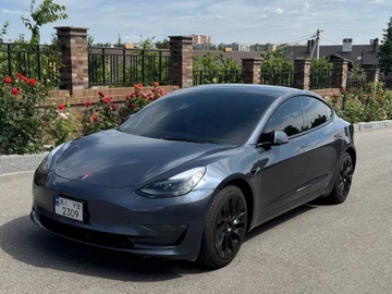 Авто Tesla Model 3 2023 № 8408875