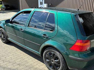 Авто Volkswagen Golf 1998 № 8408877