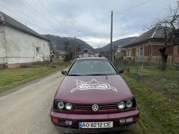 Авто Volkswagen Golf 1998 № 8409004